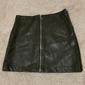 Shinestar Womens Faux Vegan Leather Green Mini Pencil Skirt Pockets Zipper, Sz S